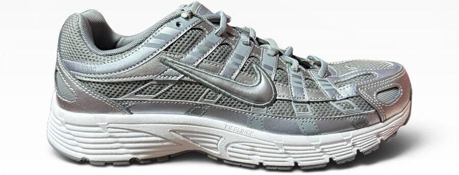 Nike Kinderschoenen P-6000 Metallic Cool Grey Metallic Cool Grey