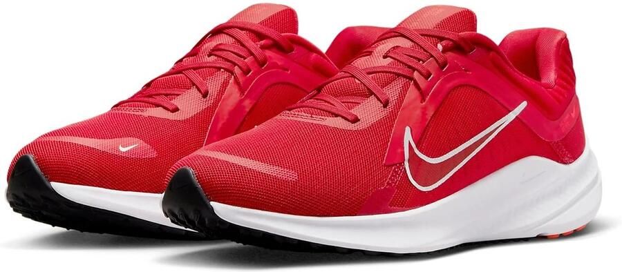 Nike Quest 5 Hardloopschoen voor dames (straat) Rood