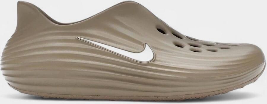 Nike Moderne Khaki Sneakers voor Stijl en Comfort