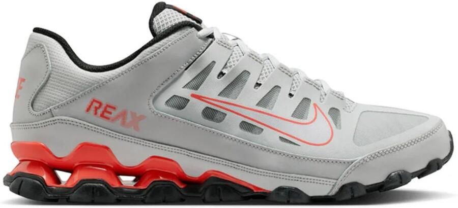 NIKE Sportschoen 'Reax 8' lichtgrijs lichtrood