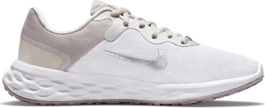 Nike Revolution 6 Next Nature Premium Hardloopschoen voor dames(straat) Wit
