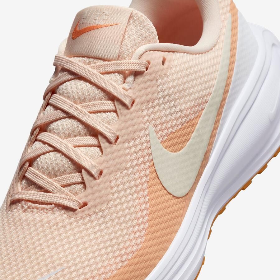 Nike Revolution 8 Hardloopschoenen Guava Ice Orange Chalk Marrakesh Pale Ivory Roze Oranje Revolution Hardlopen Unisex