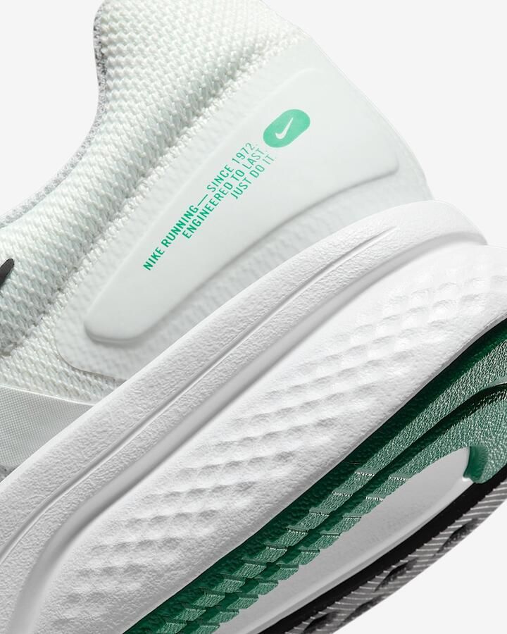 Nike Run Swift 2 Hardloopschoenen Summit White Black-Wolf Grey Wit Zwart Grijs Run Swift Hardlopen Heren Hardloopschoenen voor Mannen