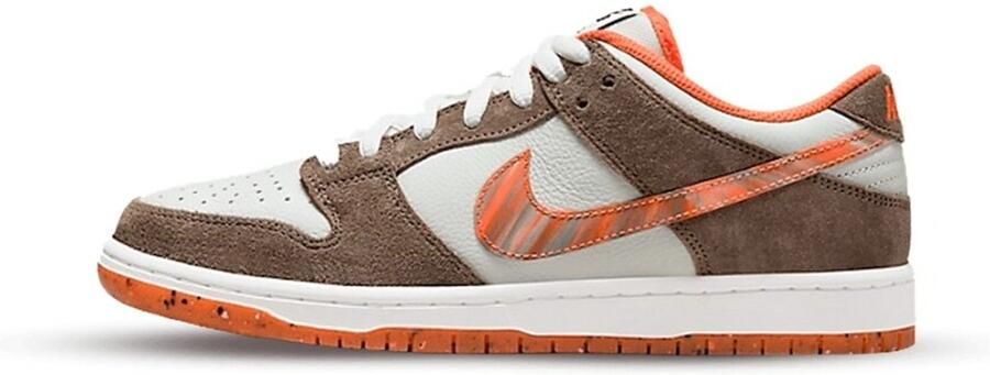 Nike SB Dunk Low Crushed D.C