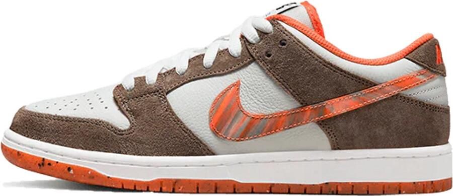 Nike SB Dunk Low Crushed D.C