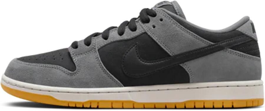 Nike SB Dunk Low Dark Smoke Grey