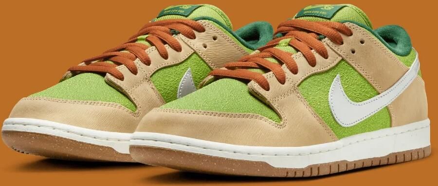 Nike SB Dunk Low Escargot Groen