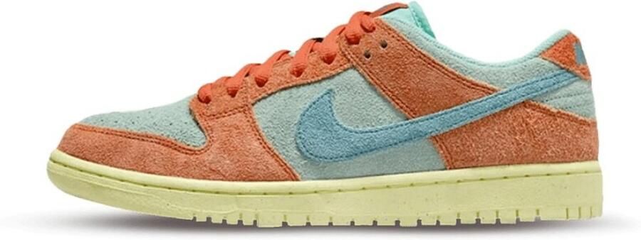 Nike SB Dunk Low Orange Emerald Rise