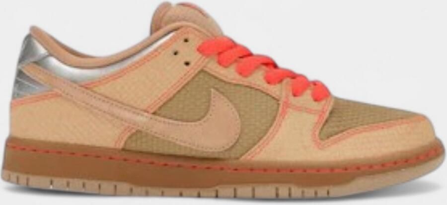 Nike SB Dunk Low Pro Som Tum