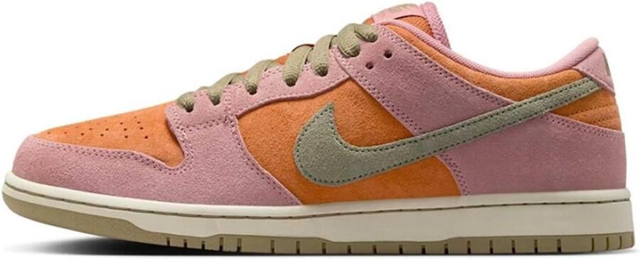 Nike SB Dunk Low Red Stardust