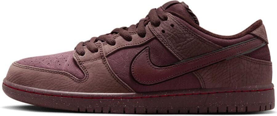Nike SB Dunk Low Sneaker Unisex Burgundy Rood