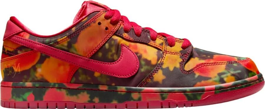 Nike SB Dunk Low The Wizard of Oz Poppy Field )