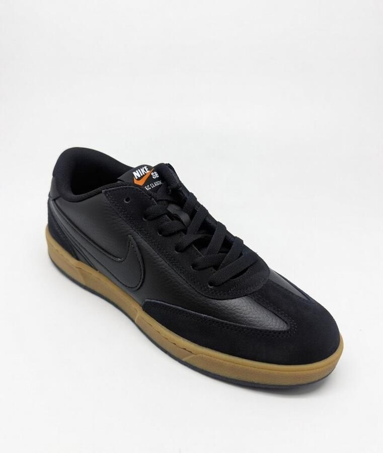 Nike SB FC Classic Skate zwart Schoenen