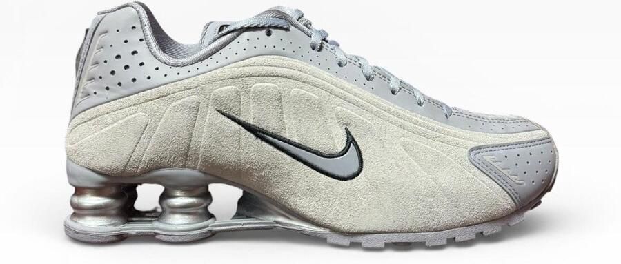 Nike Shox R4 Sneakers Ce t Grey
