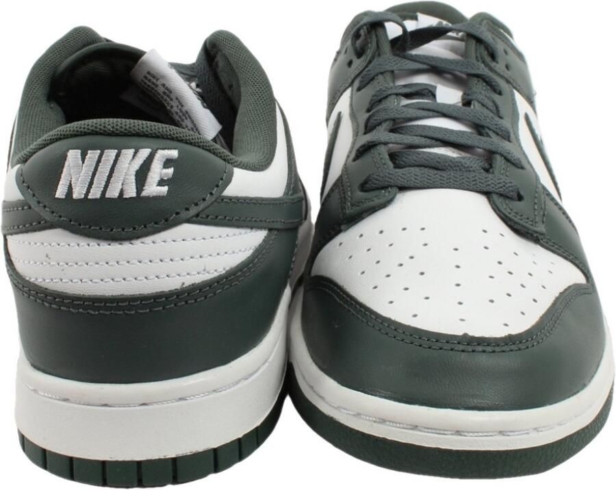 Nike Dunk Low Retro Dunk in groen formaten: 42.5