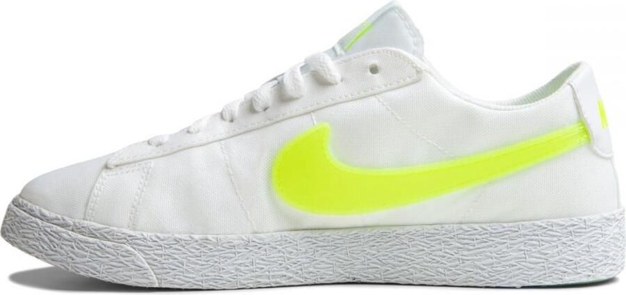 Nike Blazer Low Pop sneaker met neon logo