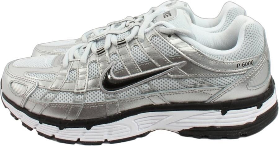 Nike P-6000 White Metallic Silver Pure Platinum Black- Dames White Metallic Silver Pure Platinum Black - Foto 2