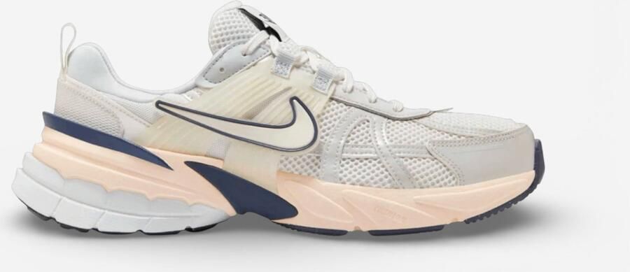 Wathe Nike V2K Run Platinum Tint (Women's)