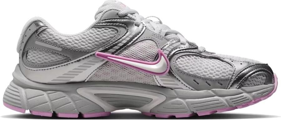 Nike Damesschoenen met reflecterende accenten V5 RNR Grijs- Dames Grijs