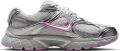 Nike Damesschoenen met reflecterende accenten V5 RNR Grijs- Dames Grijs - Grijs
