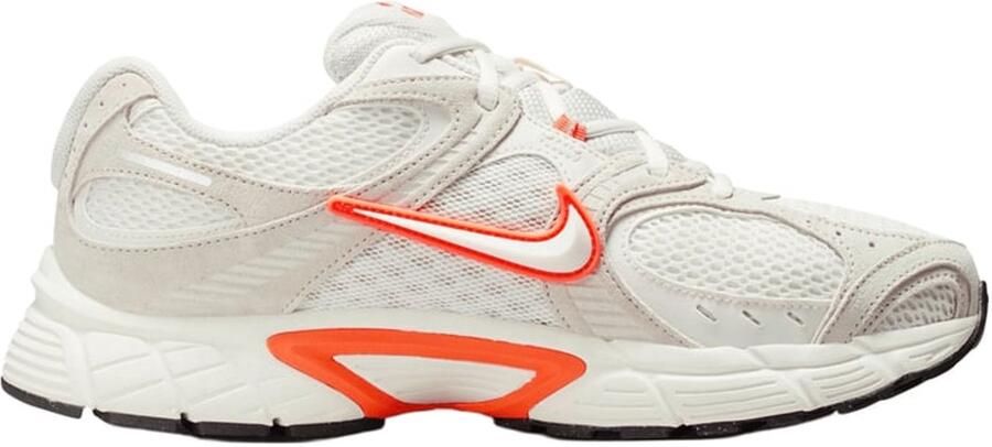 Nike V5 RNR Suede 2 Sneakers Sail Sail-Light Bone-Turf Orange Gebroken Wit Oranje V5 RNR Lifestyle Heren Sneakers voor Mannen