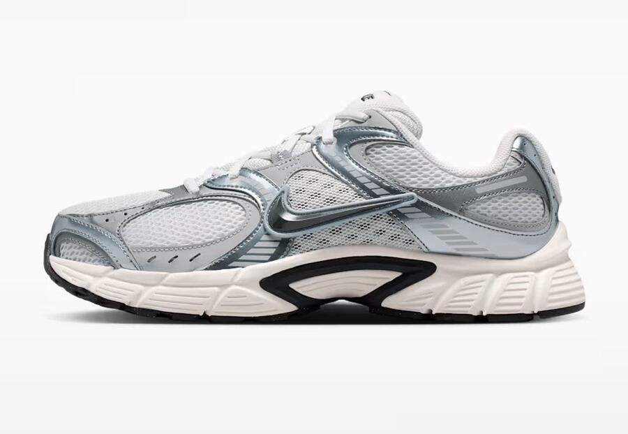 Nike V5 RNR Unisex Dark Smoke Grey