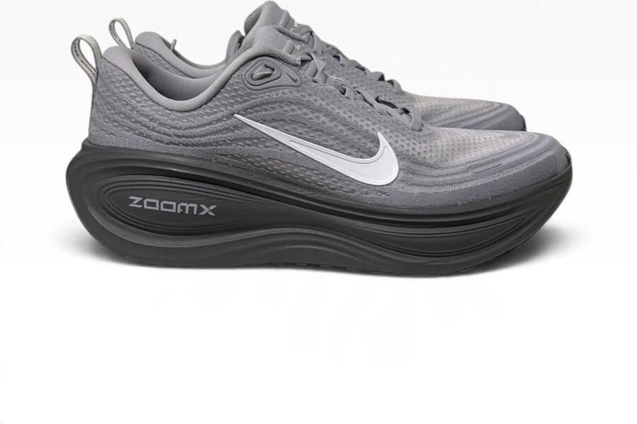 Nike Vomero Plus Sportschoenen