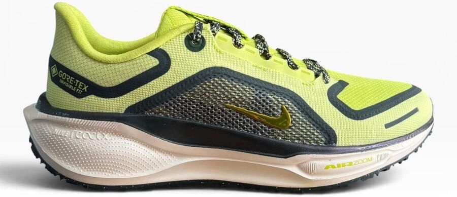 Nike W Air ZM Pegas GTX Sportschoenen Vrouwen Groen Wit Zwart