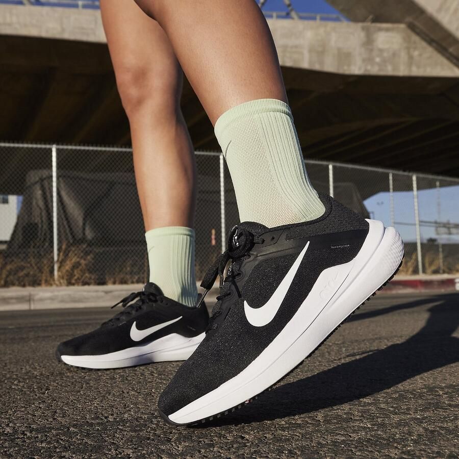 Nike Winflo 10 Hardloopschoenen Zwart Zwart Wit Zwart Wit Winflo Hardlopen Unisex