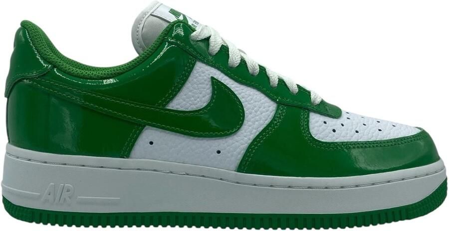 Nike WMNS AIR FORCE 1 0'7