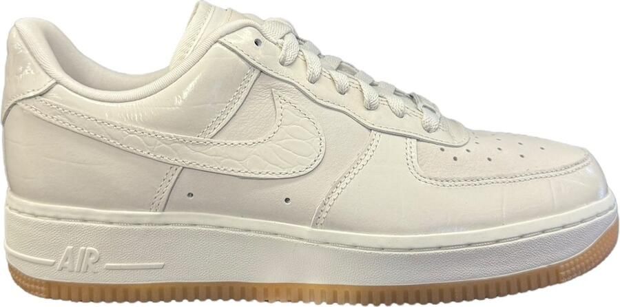 Nike Wmns Air Force 1 Sneakers