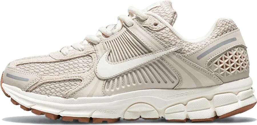 Nike Zoom Vomero 5 Sneaker Beige Bruin Unisex