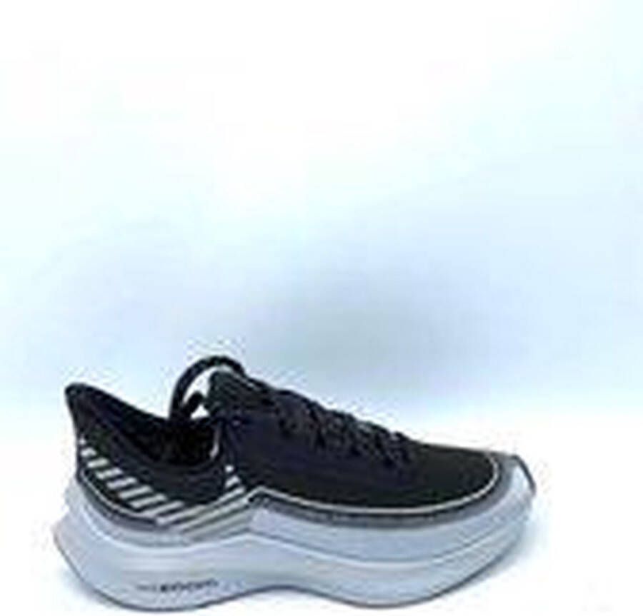 Nike Zoom Winflo 6 Shield Hardloopschoenen