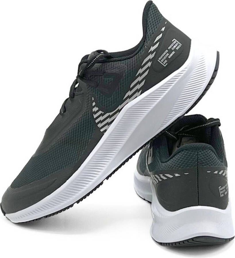 Nike Quest 3 Shield (Black White)