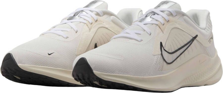 Nike Quest 5 Hardloopschoenen Sportschoenen Vrouwen