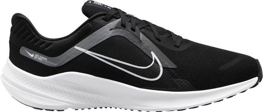Nike Quest 5 Hardloopschoenen Zwart Smoke Grey Dark Smoke Grey Wit Zwart Grijs Quest Hardlopen