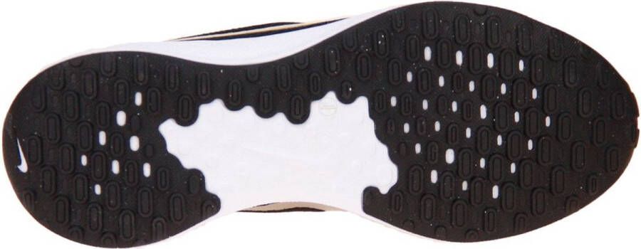 Nike Revolution 7 Hardloopschoenen Wit Vrouw