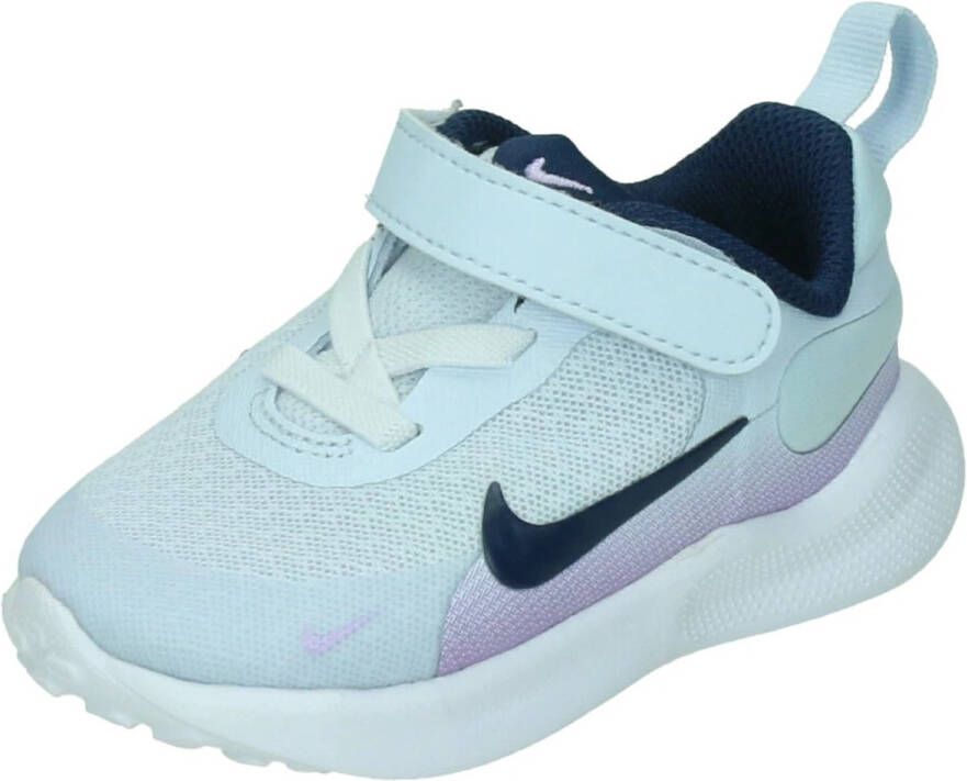 Nike revolution 7 in de kleur grijs