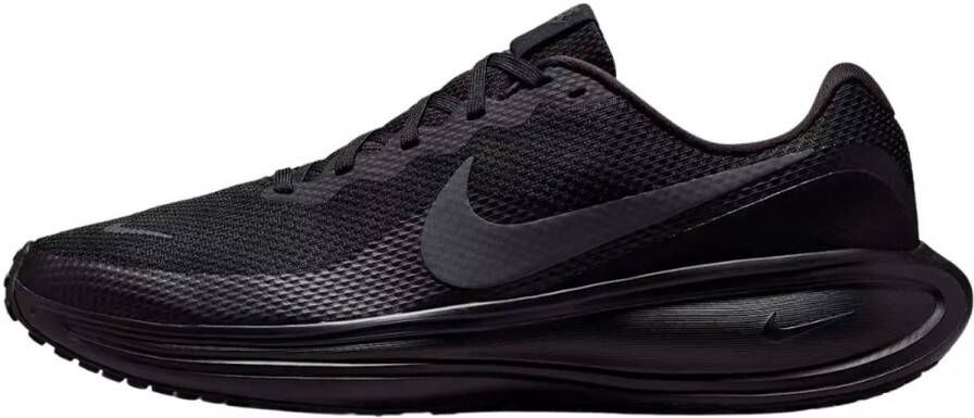 Nike revolution 8 in de kleur zwart