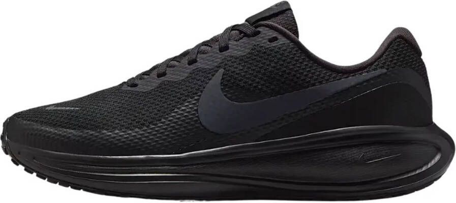 Nike revolution 8 in de kleur zwart