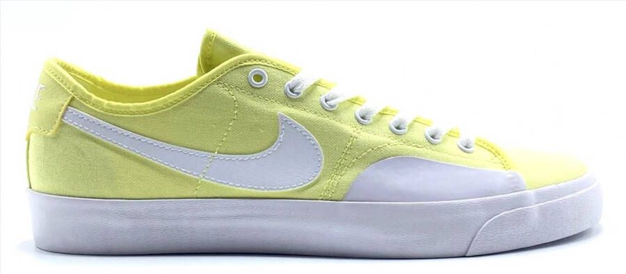 Nike SB Blazer Court (Light Citron)