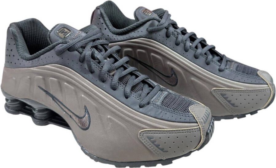 Nike Shox R4 Off-Noir- Off-Noir