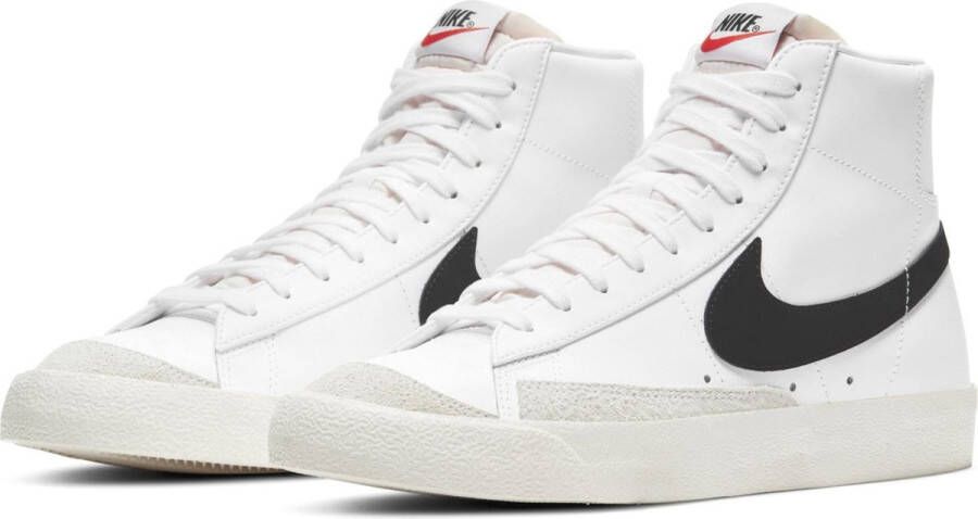 Nike Blazer Mid '77 (gs) Basketball Schoenen white black total orange maat: 40 beschikbare maaten:36.5 37.5 38.5 40