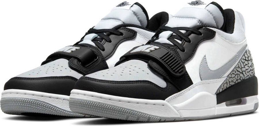 Jordan Air Legacy 312 Low Basketball Schoenen white black wolf grey maat: 42.5 beschikbare maaten:42.5 47.5