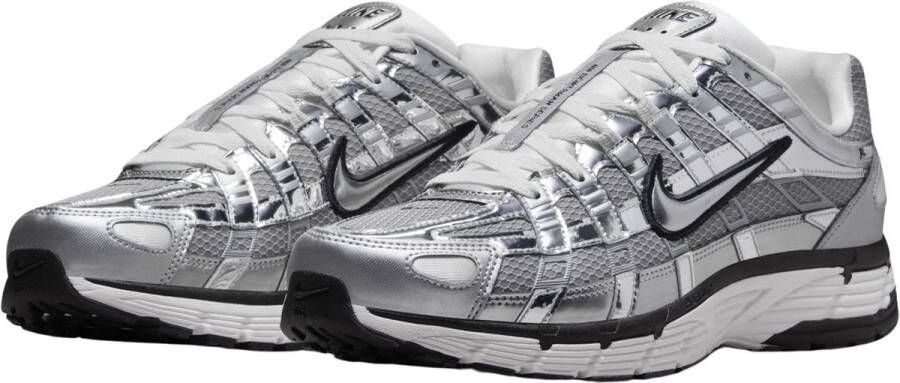 Nike WMNS P-6000 in zilver formaten: 36.5