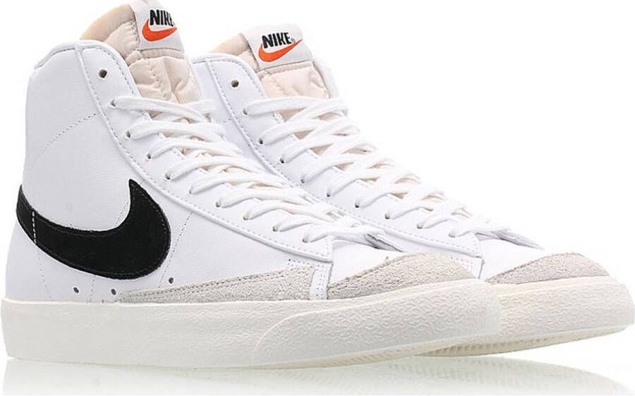 Nike Blazer Mid '77 (gs) Basketball Schoenen white black total orange maat: 40 beschikbare maaten:36.5 37.5 38.5 40 - Foto 3