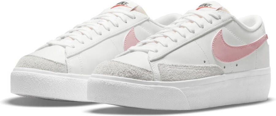 Nike Wmns Blazer Mid Basketball Schoenen white pink oxford black summit white maat: 36.5 beschikbare maaten:38.5 39 40.5 36.5 42