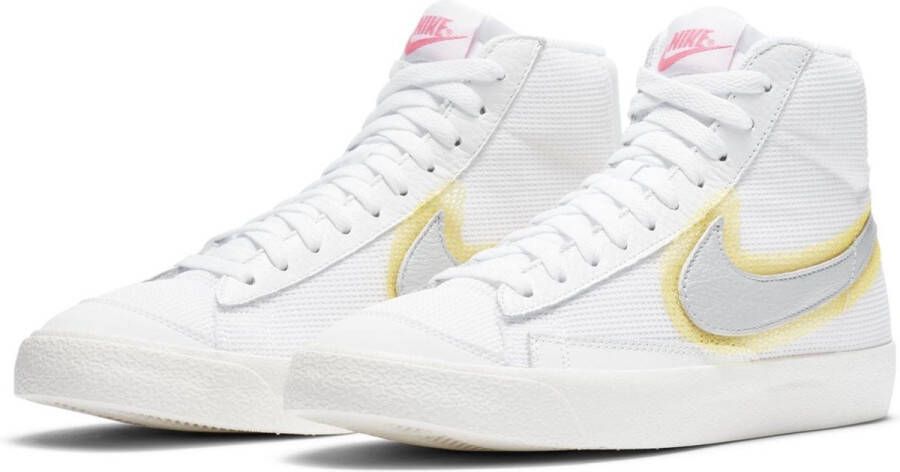 Nike Sneakers Vrouwen wit geel zilver