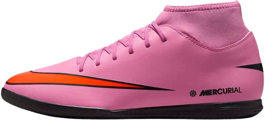 Nike superfly 10 club indoor in de kleur rood