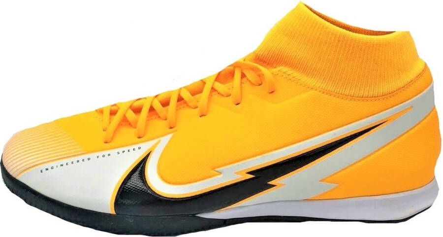 Nike Superfly 7 Academy IC Laser Orange Black White